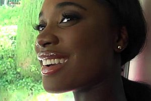 Femdomfacesiiting Porn